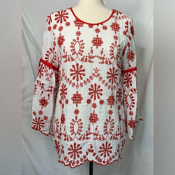 Cocoplum Tops - 3/$10 Cocoplum Embroidered Eyelet Lined Cold Shoulder Flared Sleeve Blouse Top